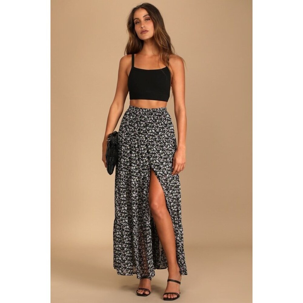 Lulus Subtle Sweetness Black Floral Print Tiered Maxi Skirt - Size S